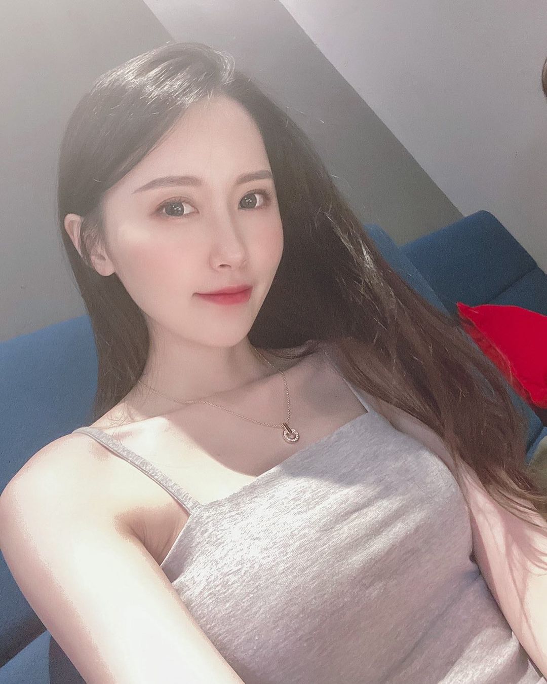 Vanessa “Yellow Milk” visually shocked at a glance to see falls...-第1章-图片9