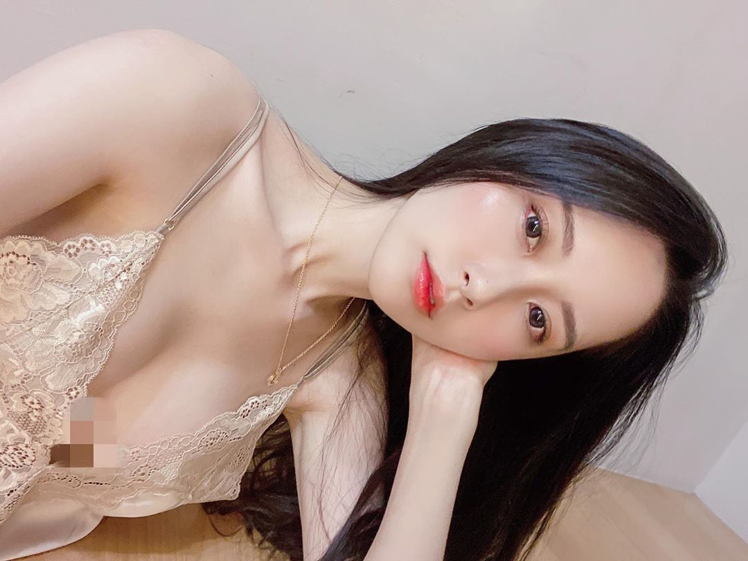 Vanessa “Yellow Milk” visually shocked at a glance to see falls...-第1章-图片13
