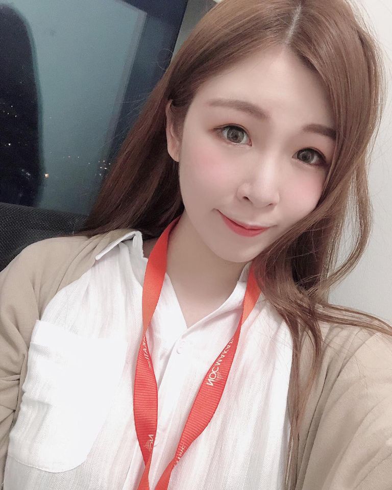 正妹甜心「蔡宥宥」F級美乳足球主播 低胸穿搭好誘人 優質臉蛋好喜歡-第1章-图片1