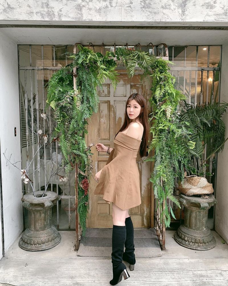 正妹甜心「蔡宥宥」F級美乳足球主播 低胸穿搭好誘人 優質臉蛋好喜歡-第1章-图片17