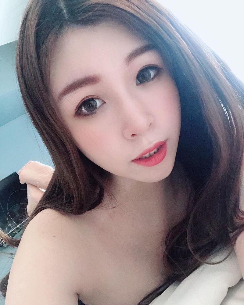 正妹甜心「蔡宥宥」F級美乳足球主播 低胸穿搭好誘人 優質臉蛋好喜歡-第1章-图片26