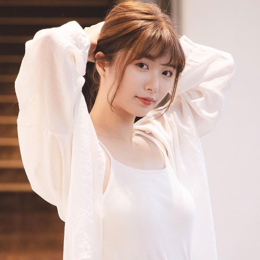 Wonderful and beautiful Monna Monna.-第1章-图片1
