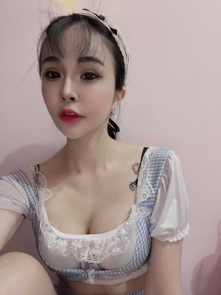 小甜心「Alice 瑄妹」深溝視角太邪惡 白皙長腿誘人程度UPUP-第1章-图片12