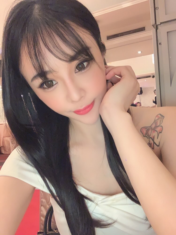 小甜心「Alice 瑄妹」深溝視角太邪惡 白皙長腿誘人程度UPUP-第1章-图片13