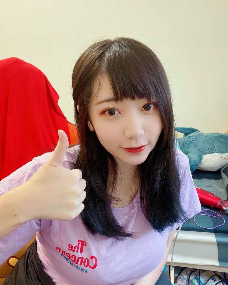 吃貨甜心「夜雨」有顏值有實力的遊戲實況主，超萌女神還神似宅男女神郭雪芙-第1章-图片18