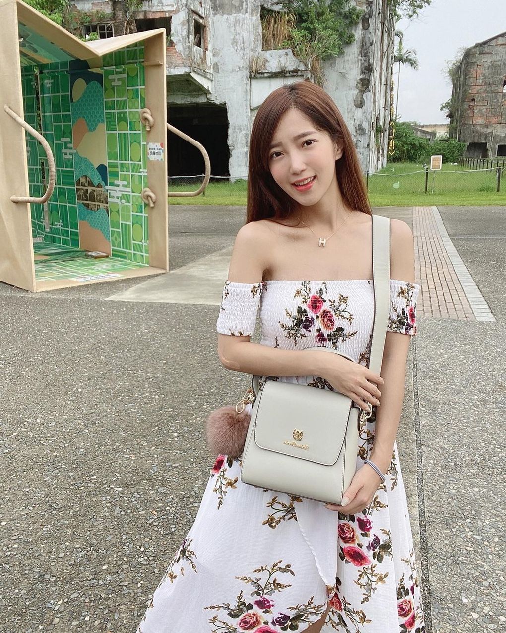 小隻馬甜心「派派」清純甜美笑容給你滿滿初戀感，超火辣電臀讓你移不開視線-第1章-图片7