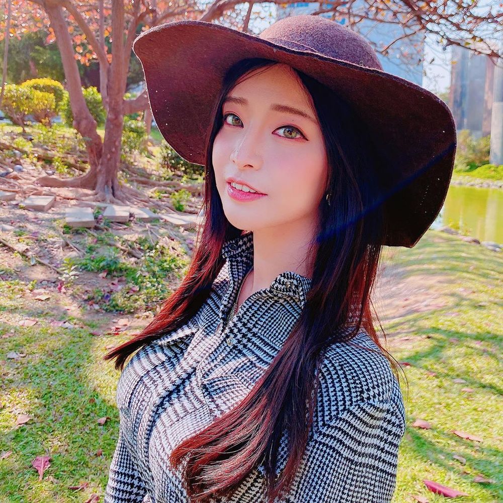 G杯惹火身材「郭鬼鬼」甜美外表獲選封面女郎 性感姣好身材表露無遺-第1章-图片34