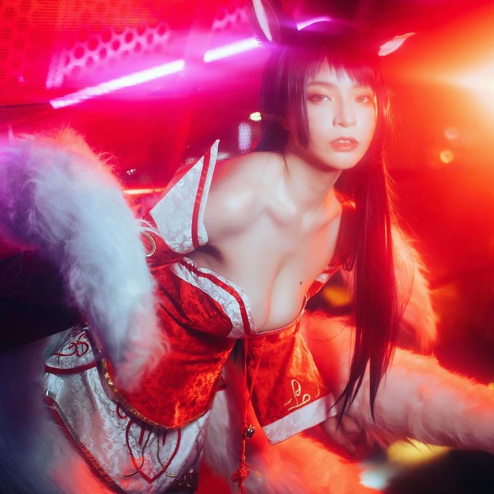 G杯惹火身材「郭鬼鬼」甜美外表獲選封面女郎 性感姣好身材表露無遺-第1章-图片69