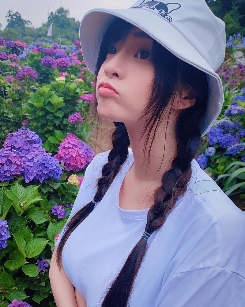 G杯惹火身材「郭鬼鬼」甜美外表獲選封面女郎 性感姣好身材表露無遺-第1章-图片75