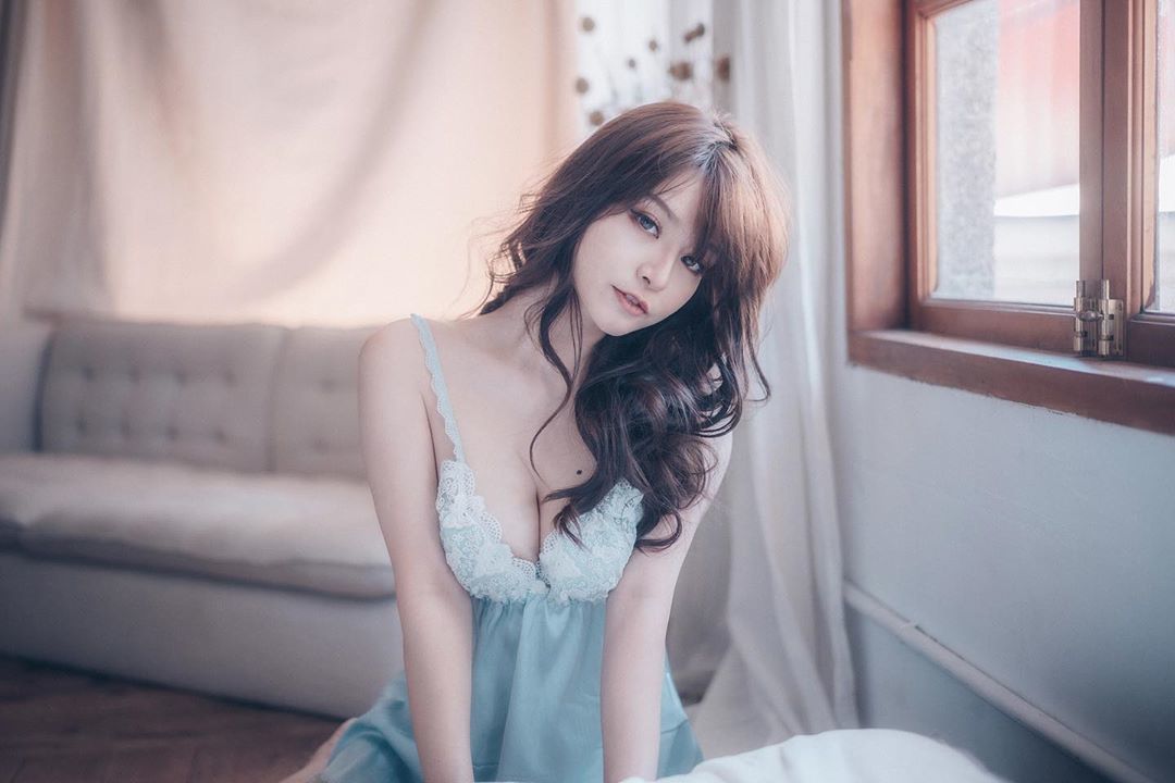 G杯惹火身材「郭鬼鬼」甜美外表獲選封面女郎 性感姣好身材表露無遺-第1章-图片94