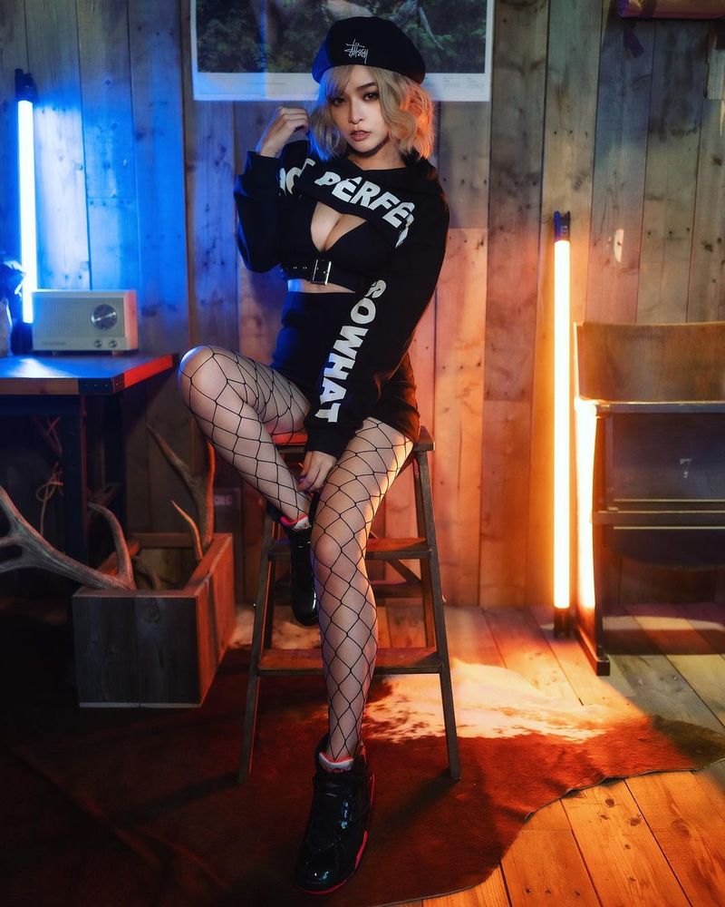 G杯惹火身材「郭鬼鬼」甜美外表獲選封面女郎 性感姣好身材表露無遺-第1章-图片96