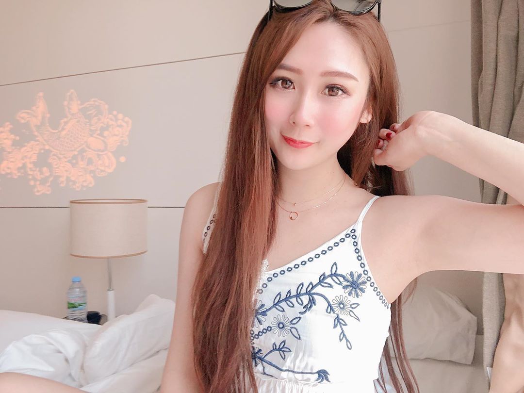 氣質網拍闆娘－Hui-第1章-图片1