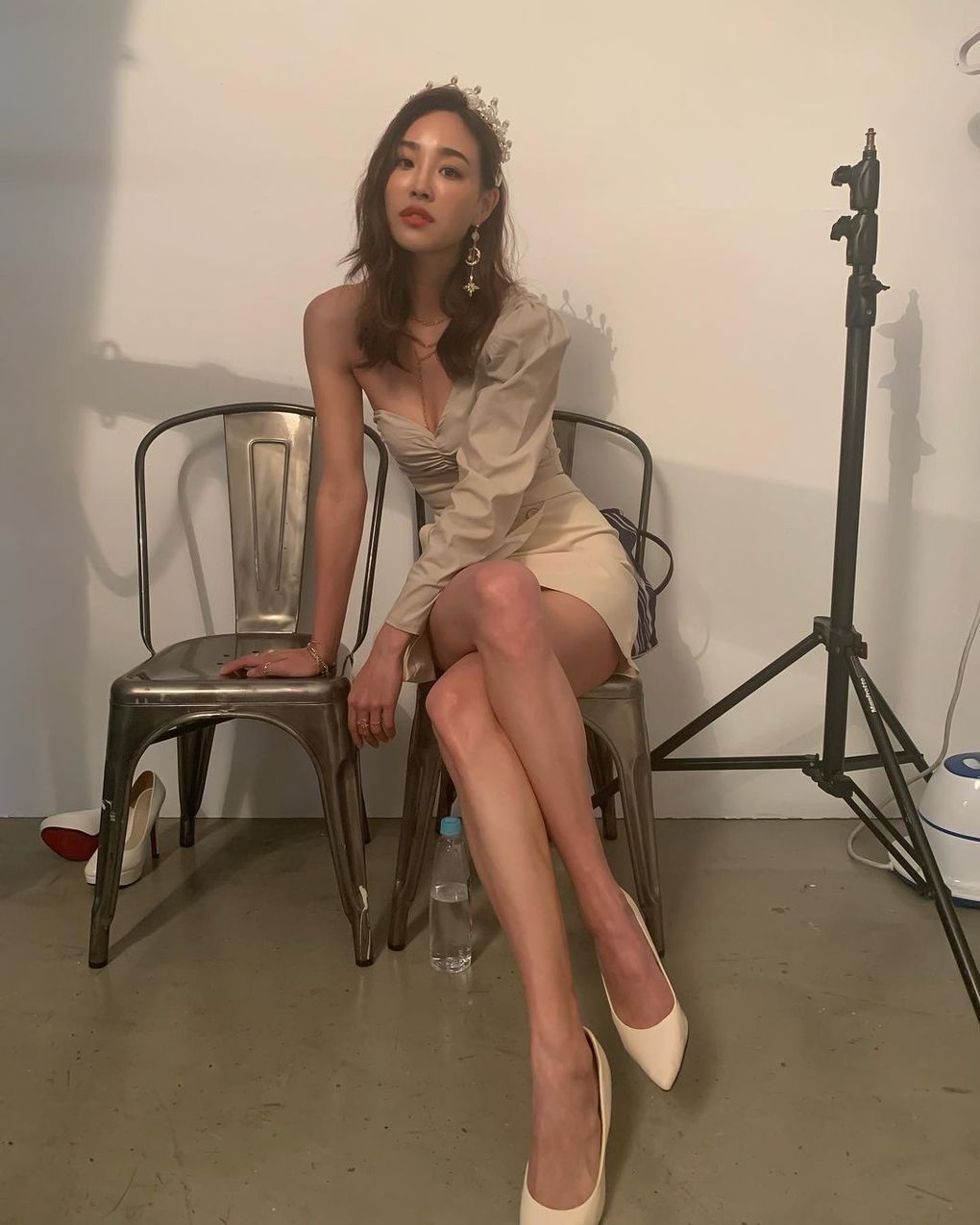 這就是傳說中的高級臉！ 「張耘芝 U.Z」廣告商寵兒，自然高冷臉蛋加上超性感腹肌身材！-第1章-图片13