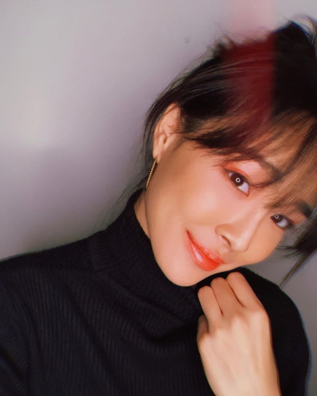 這就是傳說中的高級臉！ 「張耘芝 U.Z」廣告商寵兒，自然高冷臉蛋加上超性感腹肌身材！-第1章-图片21