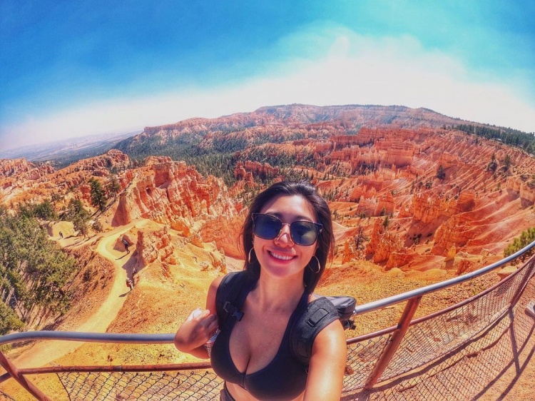 短髮氣質系正妹「甜美臉蛋＋誘人身材」…地方爸爸：這種鄰居哪裡找XD~Erin-第1章-图片16