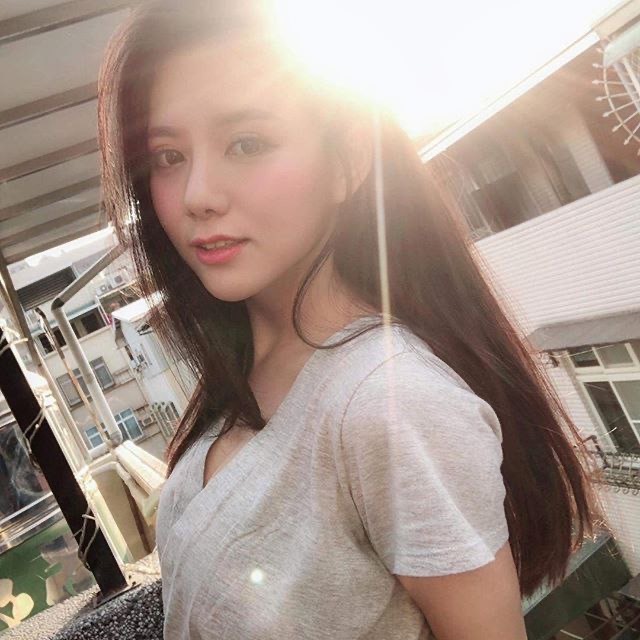 擁有黃金比例好身材「Janice 家家 王盈 」超挺性感美胸　粉絲跟著好害羞-第1章-图片12