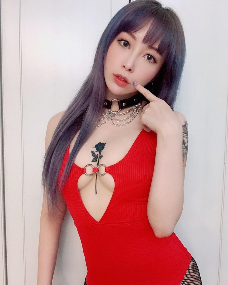 Her chest roses are as beautiful as