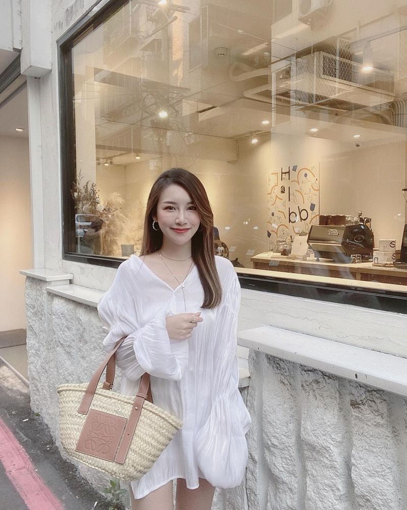 長腿小姐姐來襲，腿控們快請進！「Teeny」精緻美人超完美身材完全藏不住-第1章-图片13