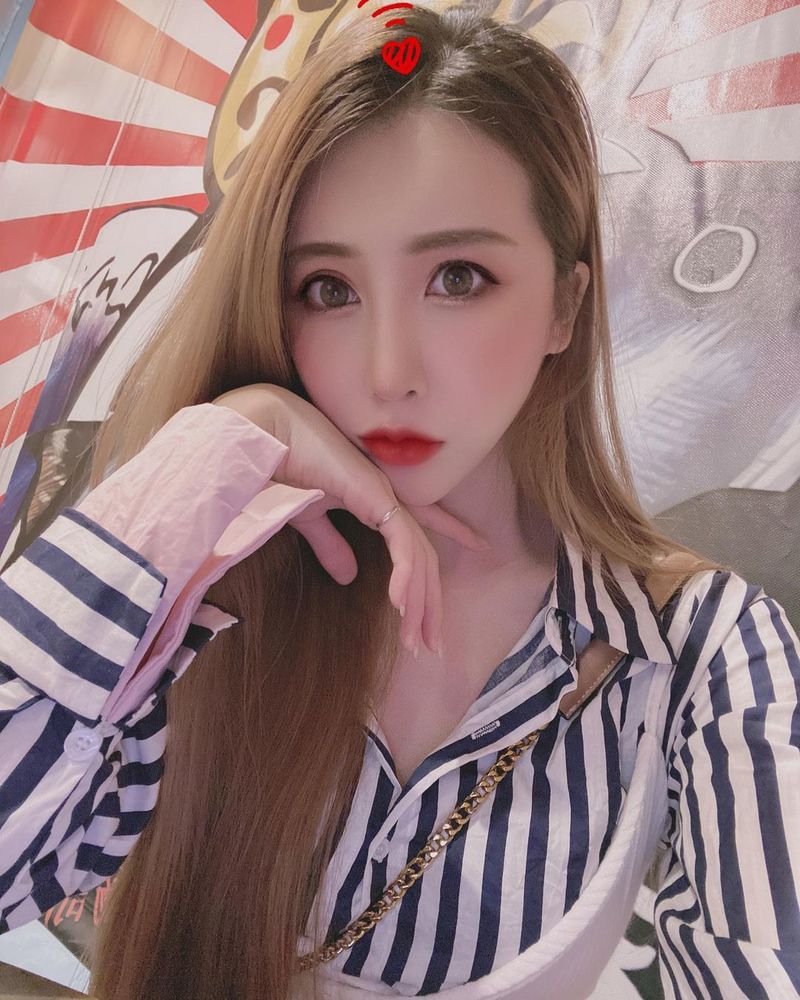 風情萬種大美人「張娜」性感程度太驚人：妳的每日份性感都確實收到了-第1章-图片9