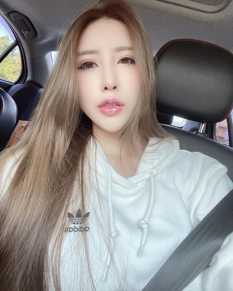 風情萬種大美人「張娜」性感程度太驚人：妳的每日份性感都確實收到了-第1章-图片16