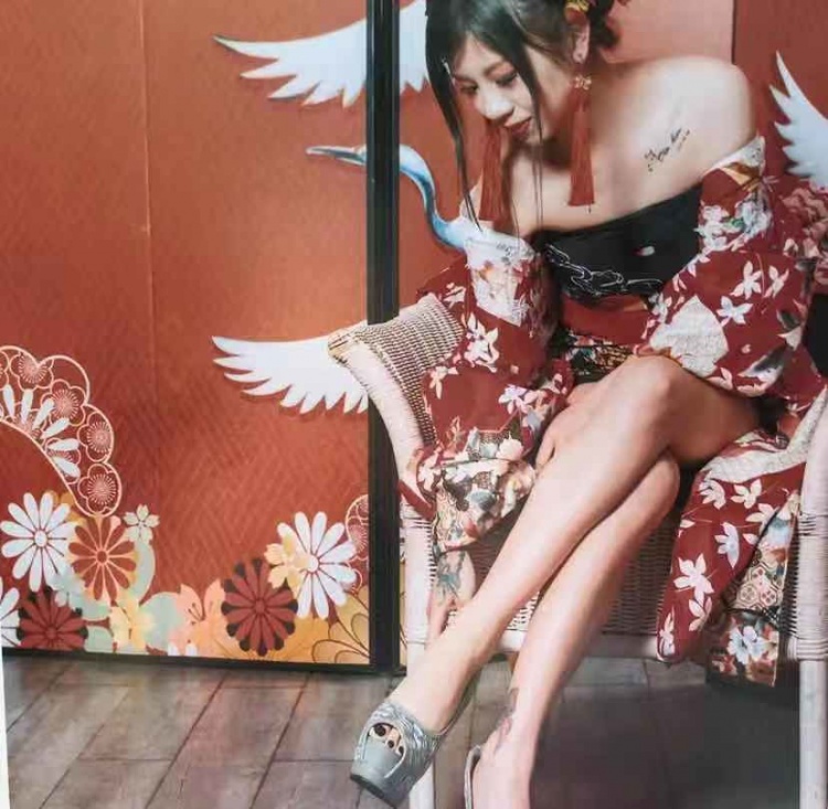 Superb beauty Angela broadcasts open 38 personal pictures-第1章-图片38