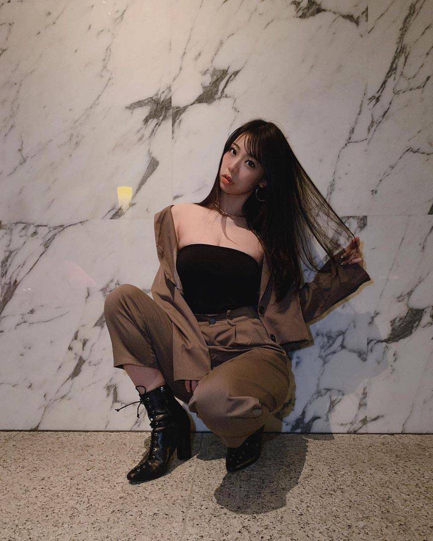 鈴木富美奈 「人間胸器」日本寫真女星