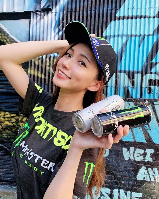 美腿女神Candice蔡譯心不只秀腿再多放送事業線正翻了-第1章-图片14