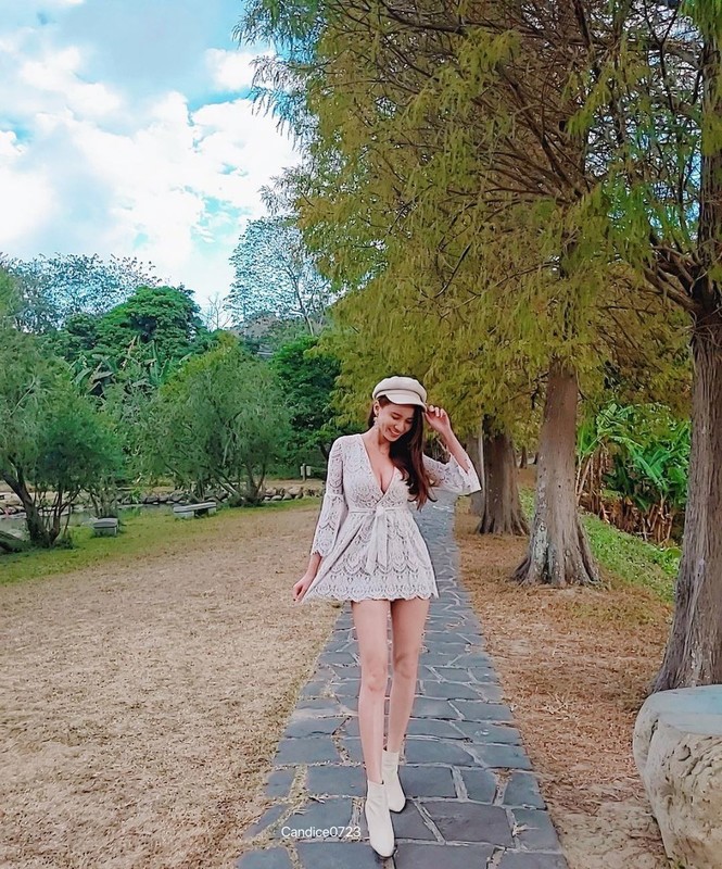 美腿女神Candice蔡譯心不只秀腿再多放送事業線正翻了-第1章-图片19