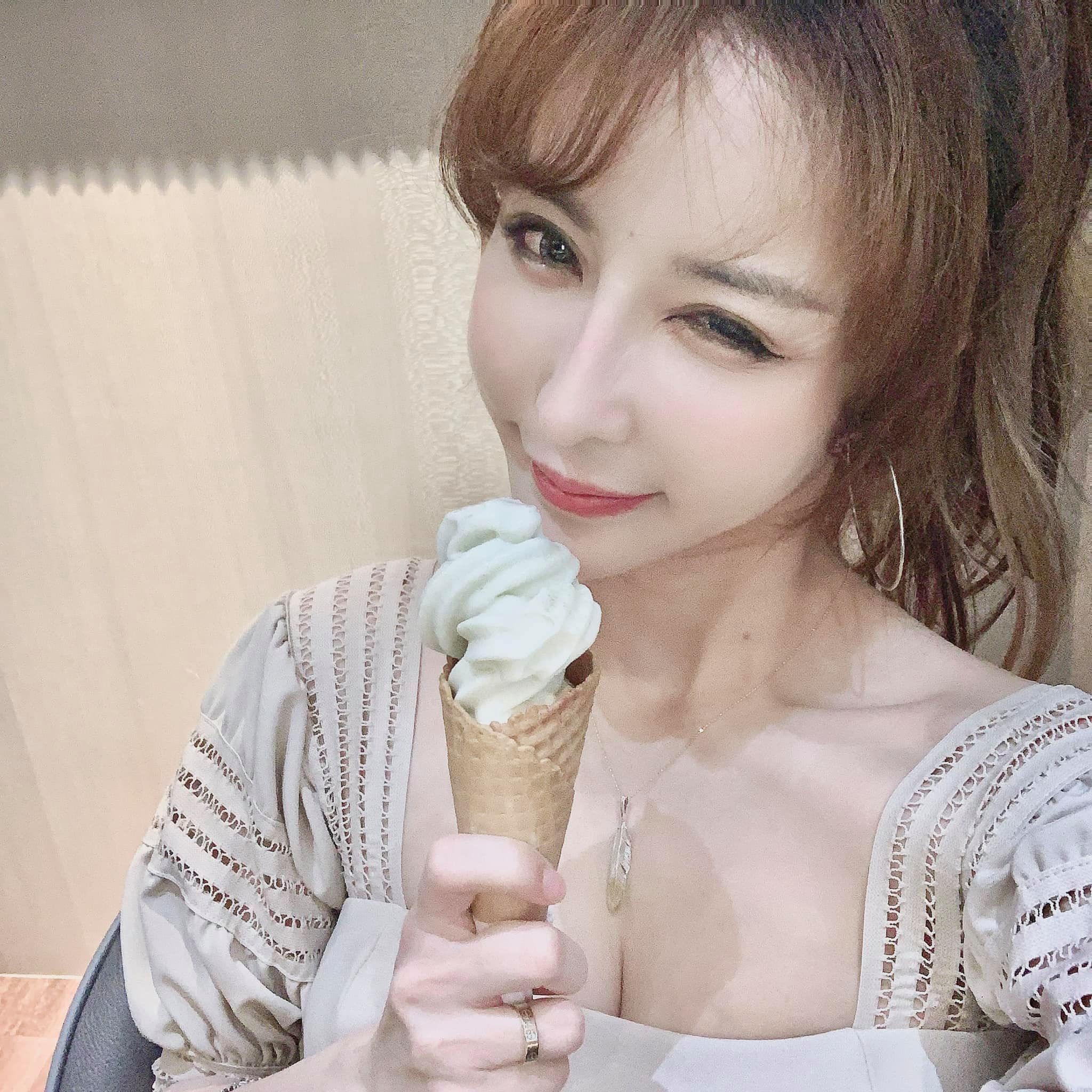 潮流性感教主「雪碧」全體台灣男性的夢中情人 火辣又不失自己的風格-第1章-图片1