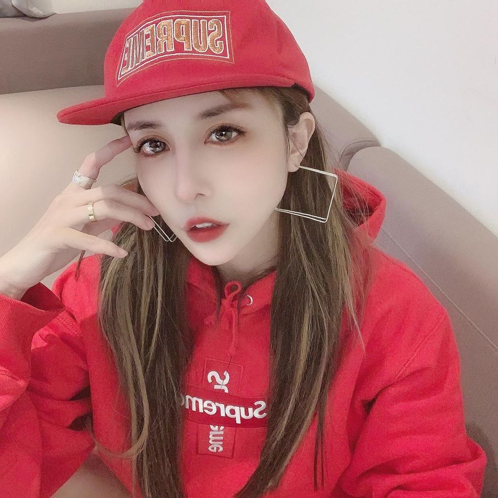 潮流性感教主「雪碧」全體台灣男性的夢中情人 火辣又不失自己的風格-第1章-图片8