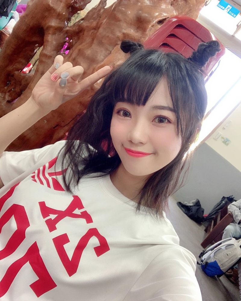 台藝系花「王怡蘋 Tomo」職籃啦啦甜美長相好清純與反差好身材：一刻都不能鬆懈-第1章-图片12