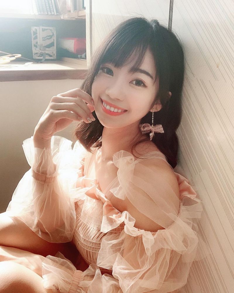 台藝系花「王怡蘋 Tomo」職籃啦啦甜美長相好清純與反差好身材：一刻都不能鬆懈-第1章-图片15