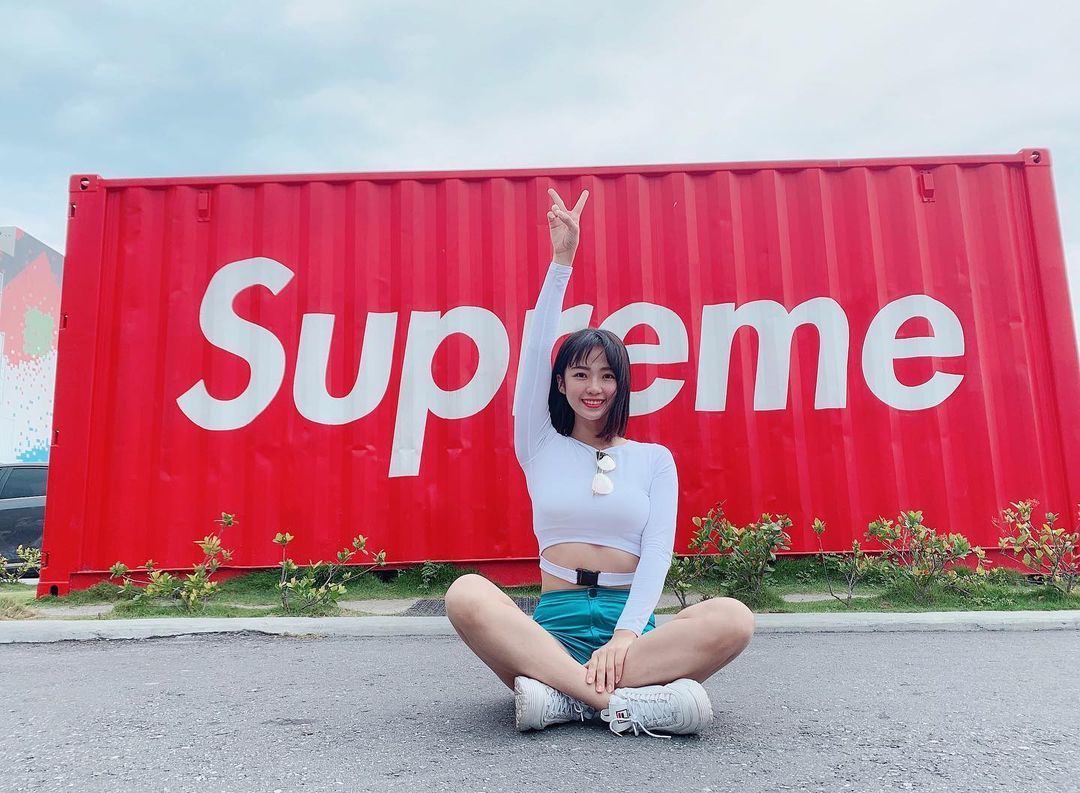 台藝系花「王怡蘋 Tomo」職籃啦啦甜美長相好清純與反差好身材：一刻都不能鬆懈-第1章-图片18