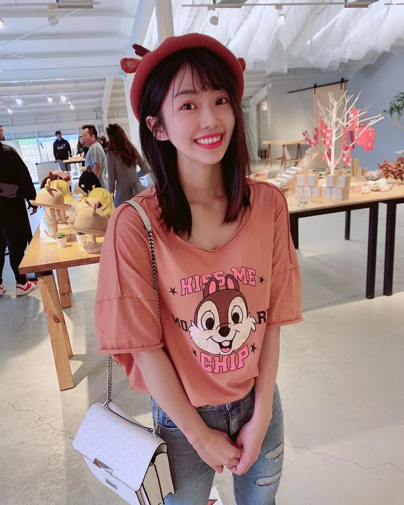 台藝系花「王怡蘋 Tomo」職籃啦啦甜美長相好清純與反差好身材：一刻都不能鬆懈-第1章-图片21