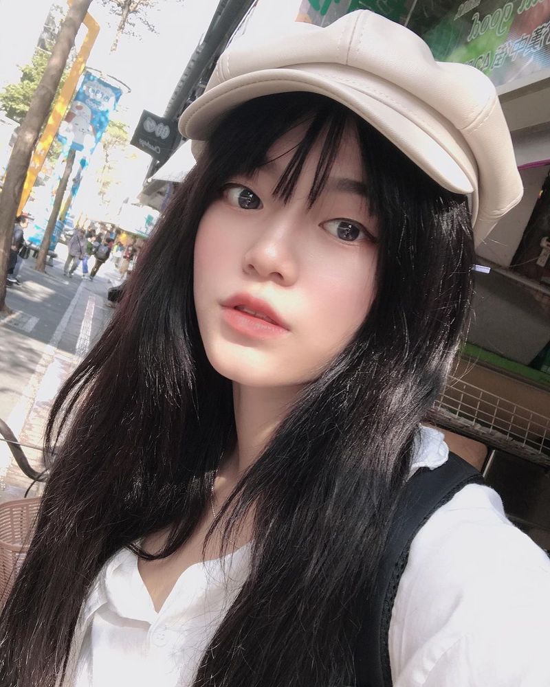 Bikini sister identity revealed!Firew idol group member