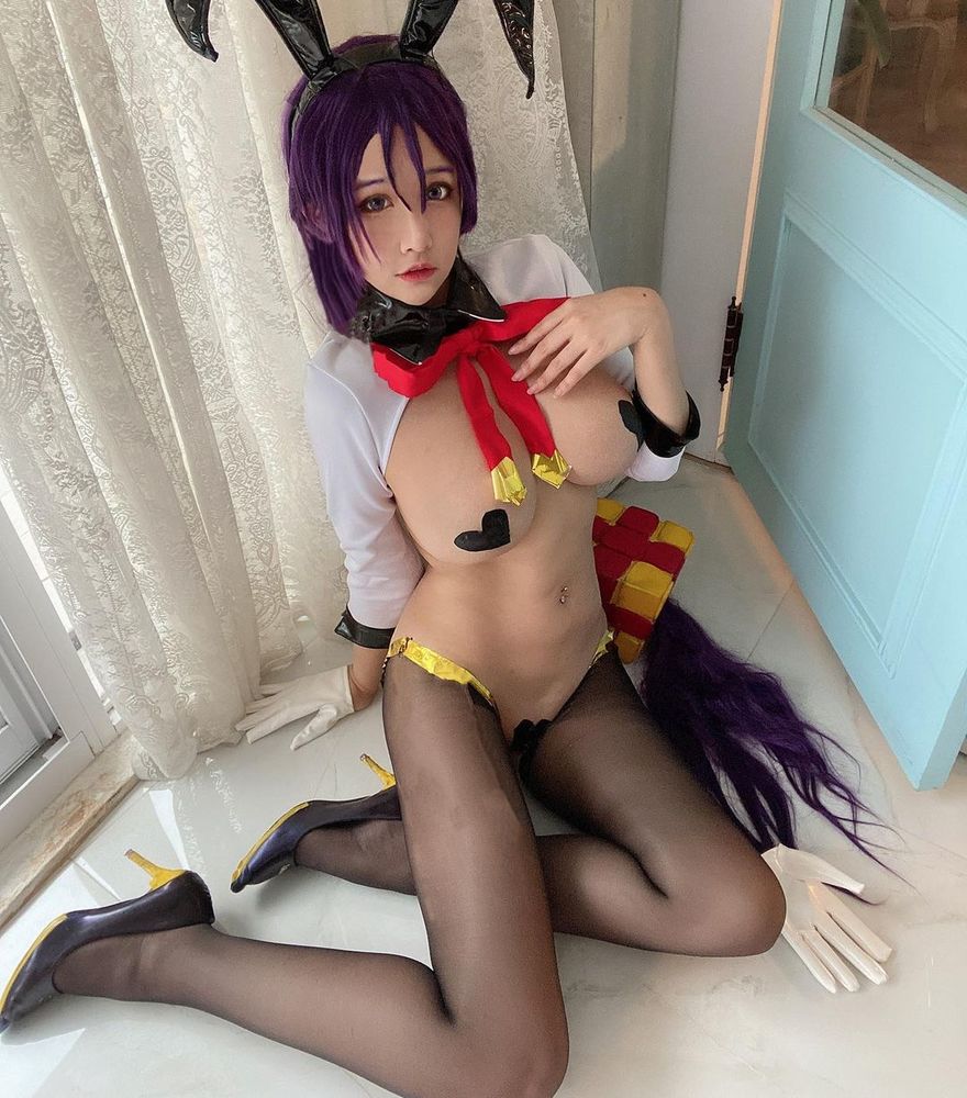 這麼胸猛怎麼會是隻無害的兔兔 「Hana Tu 卡比兔」高顏值與美巨乳 作風大膽神視角直接來-第1章-图片43