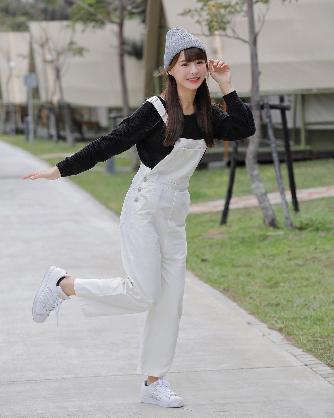 元元吳婕安 超甜外型太吸睛:戀愛了-第1章-图片6