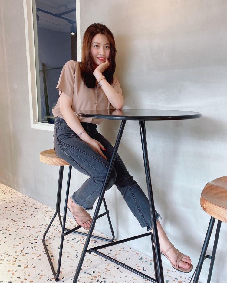 性感姊妹丼！超正「雙胞胎姐妹」飽滿雙球＋S級翹臀:我全都要~劉琪琪&育捷-第1章-图片13