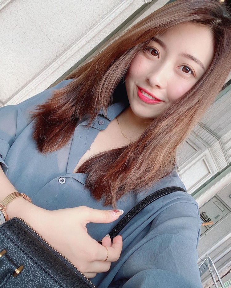 性感姊妹丼！超正「雙胞胎姐妹」飽滿雙球＋S級翹臀:我全都要~劉琪琪&育捷-第1章-图片14