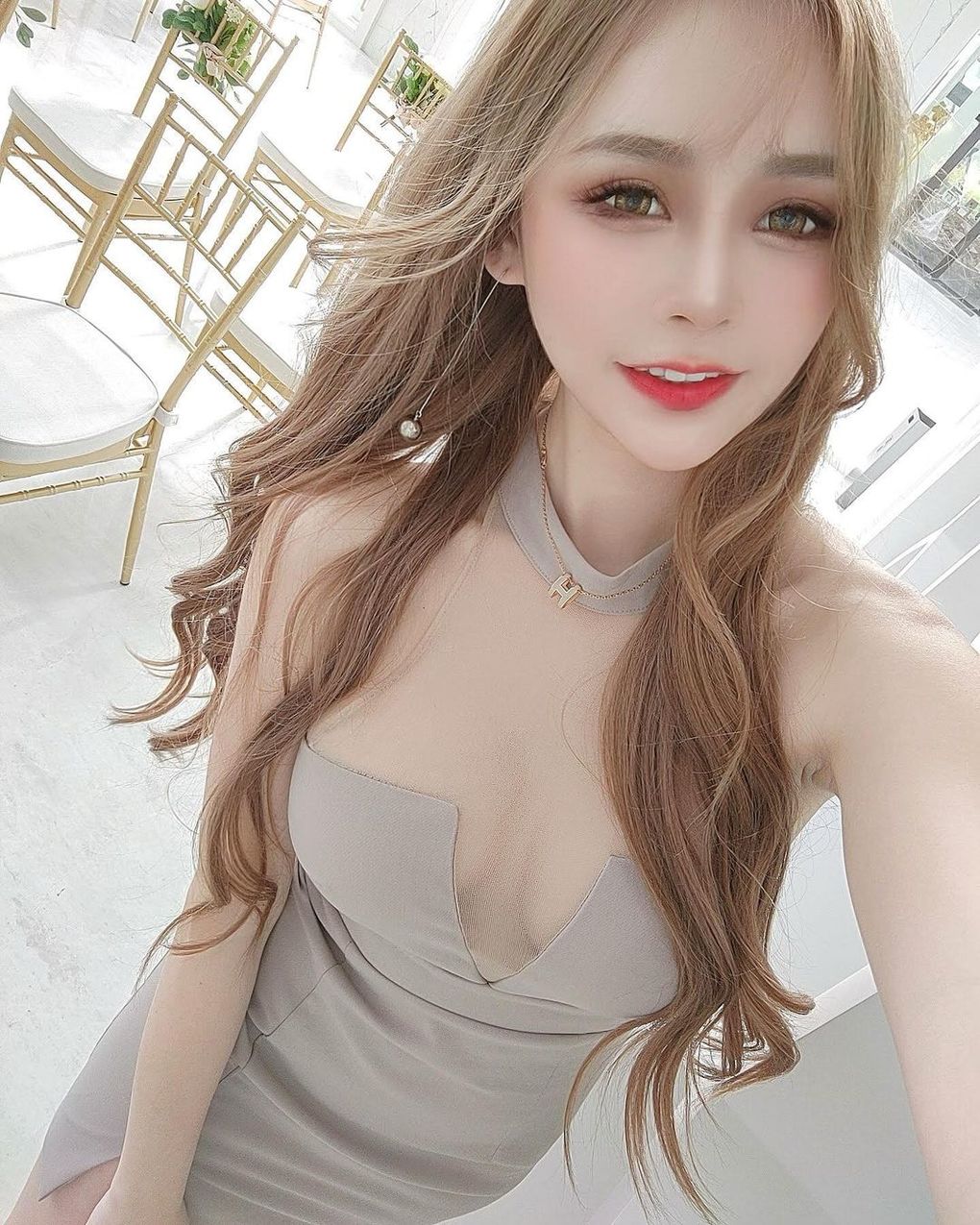 帶你看看性感的極限！火辣直播主「Misa 蜜莎」巨乳翹臀、洋娃娃臉蛋，還能再更撩人？-第1章-图片9