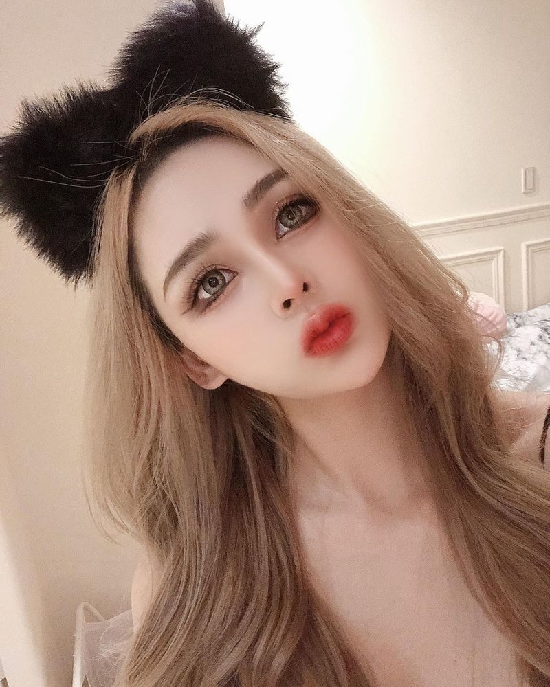 帶你看看性感的極限！火辣直播主「Misa 蜜莎」巨乳翹臀、洋娃娃臉蛋，還能再更撩人？-第1章-图片16