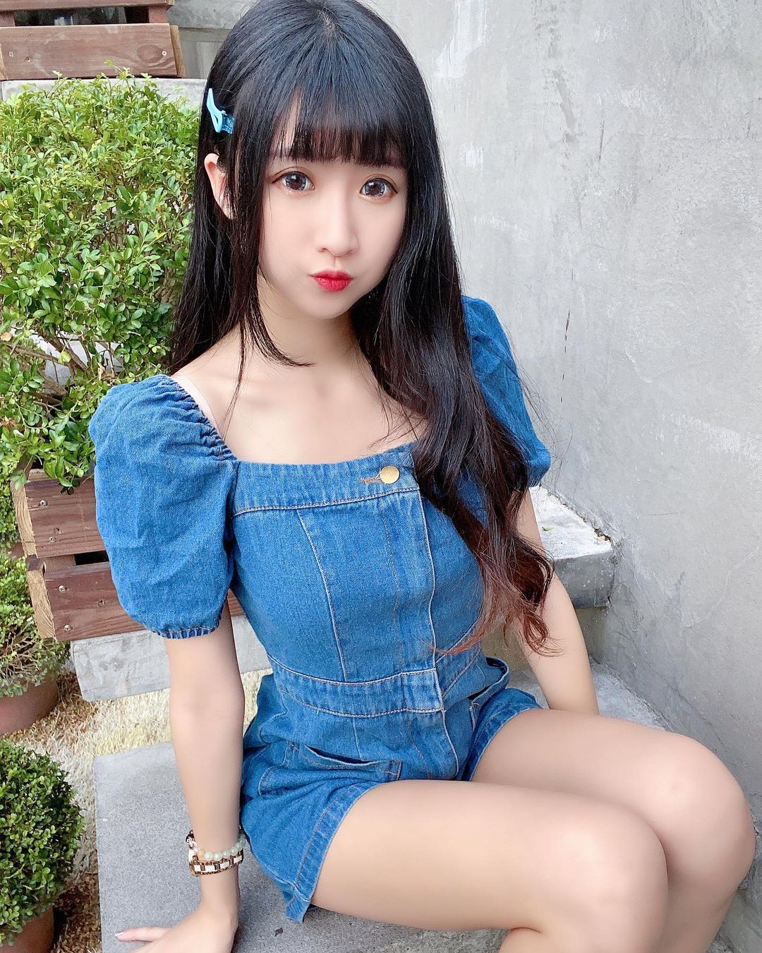 阿乃Sinni 絕佳臉蛋配上白皙美乳身材 網看了心動.....-第1章-图片1