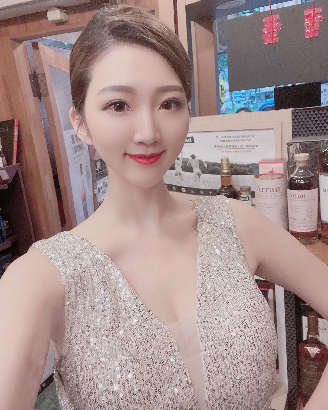 超胸長腿車模女神!萍萍兒Ping 有著174公分完美比例-第1章-图片4