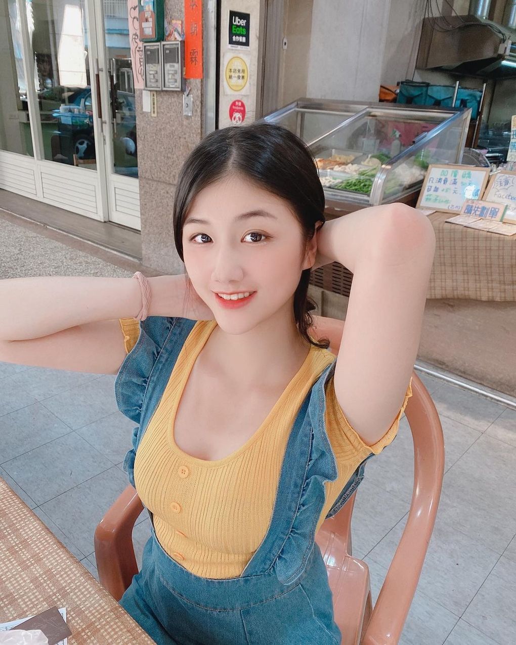 逆天長腿與清新顏值「魏凱芃」身材太胸令人禁不起誘惑：這件衣服哪裡買的-第1章-图片6