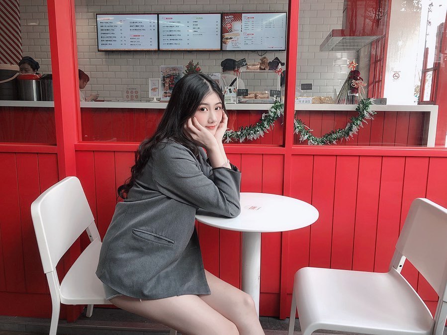 逆天長腿與清新顏值「魏凱芃」身材太胸令人禁不起誘惑：這件衣服哪裡買的-第1章-图片19