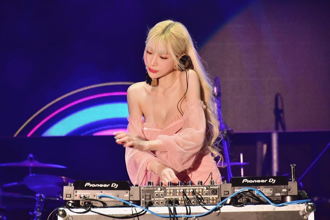 DJ XIN李小星 傲人上圍太撩人:根本殺手等級-第1章-图片10