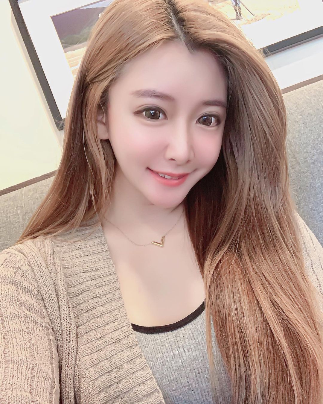 小花 身材兇兇der....這個側面真的犯規!-第1章-图片9