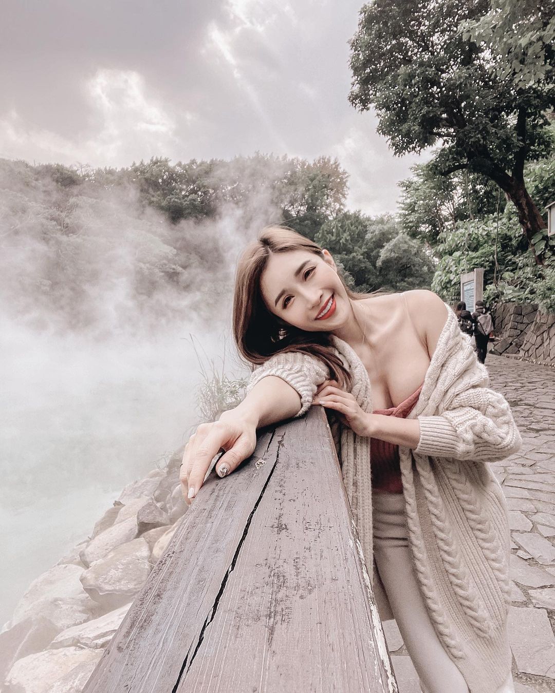 北投地熱谷出現「白皙正妹」不畏寒冷露香肩！~Chelsea 漾-第1章-图片15