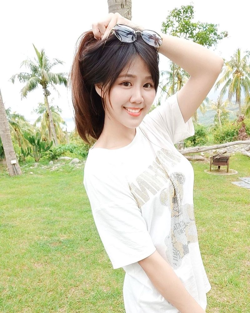 清純妹「侑庭Yoyo」學古典樂的女生氣質感特別重 不但會琵琶刷碟也難不倒她-第1章-图片23