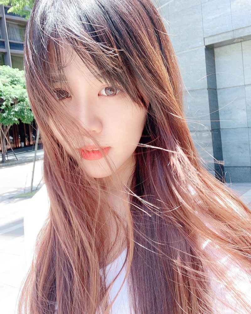 清純妹「侑庭Yoyo」學古典樂的女生氣質感特別重 不但會琵琶刷碟也難不倒她-第1章-图片24